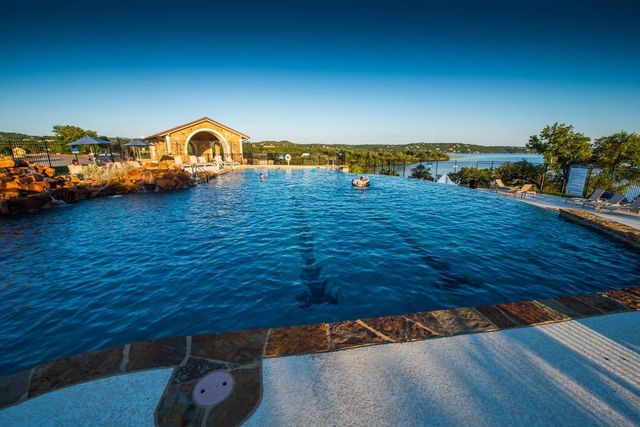 8014 Rosso Blanket DR, Lago Vista, TX 78645