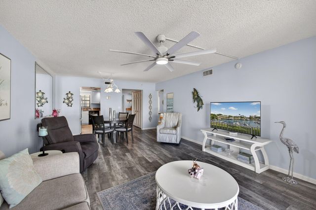 1160 Sugar Sands Boulevard 297, Singer Island, FL 33404