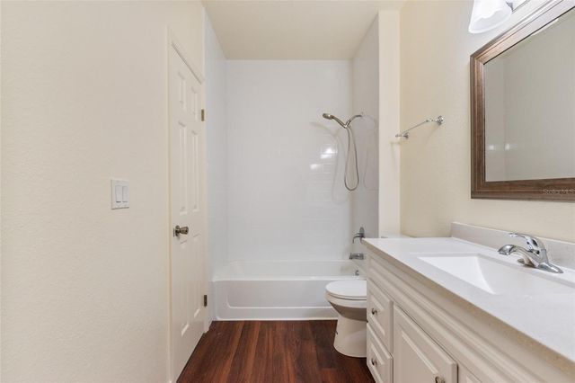 2558 ROBERT TRENT JONES DRIVE 1434, Orlando, FL 32835