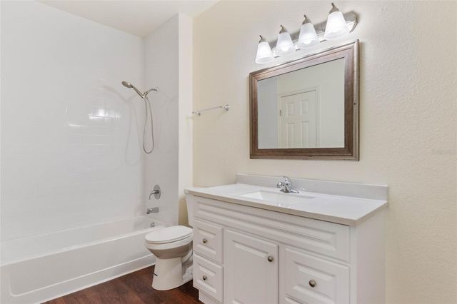 2558 ROBERT TRENT JONES DRIVE 1434, Orlando, FL 32835
