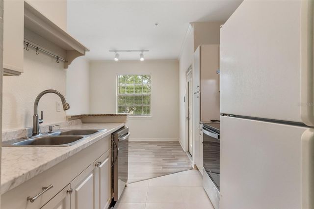 2558 ROBERT TRENT JONES DRIVE 1434, Orlando, FL 32835