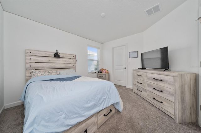 11328 LISTENING DRIVE, Orlando, FL 32832