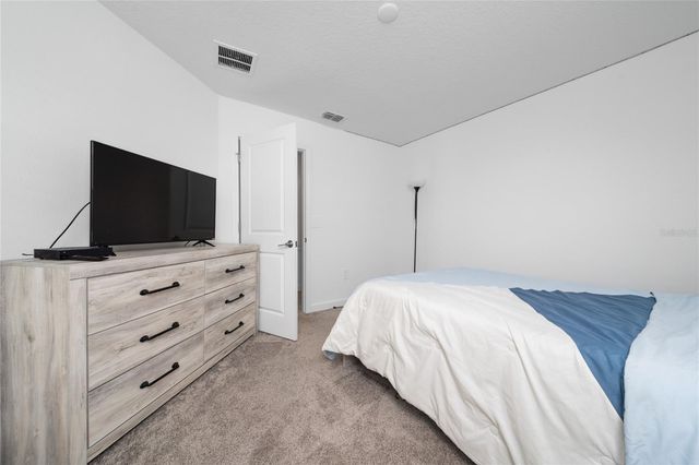 11328 LISTENING DRIVE, Orlando, FL 32832