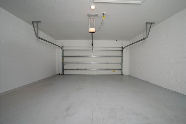 11328 LISTENING DRIVE, Orlando, FL 32832