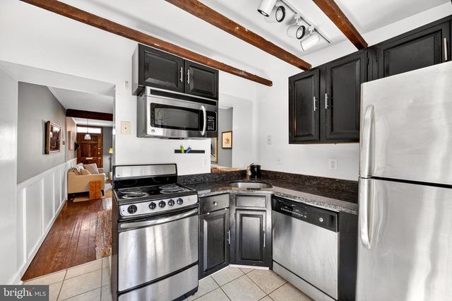 11 E WHEELING ST, Baltimore, MD 21230