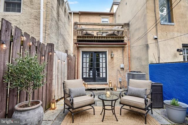 11 E WHEELING ST, Baltimore, MD 21230
