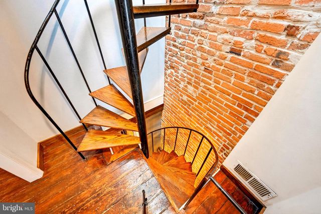 11 E WHEELING ST, Baltimore, MD 21230