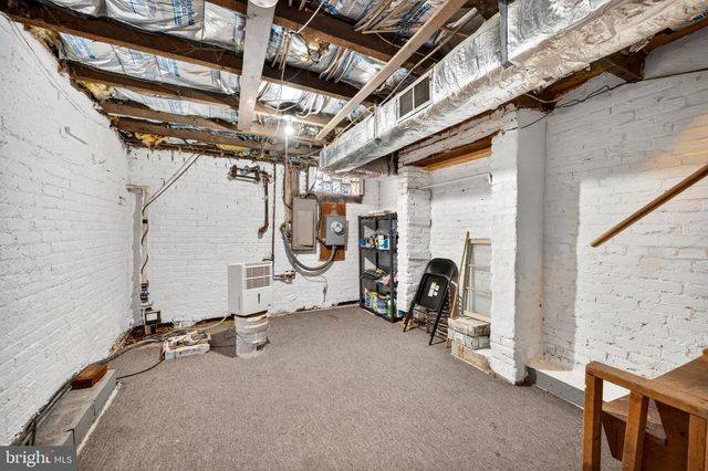 11 E WHEELING ST, Baltimore, MD 21230