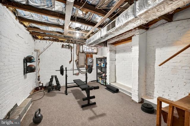 11 E WHEELING ST, Baltimore, MD 21230