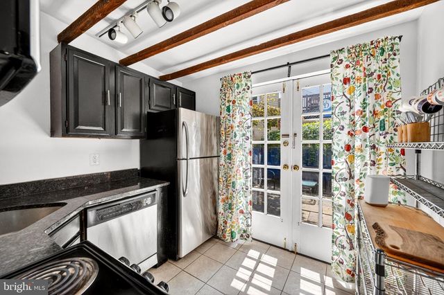 11 E WHEELING ST, Baltimore, MD 21230