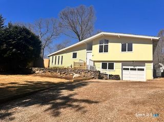 17-B Long Lots Road, Westport, CT 06880