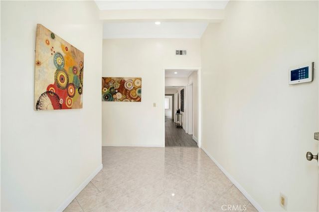 13176 Foothill, Sylmar, CA 91342