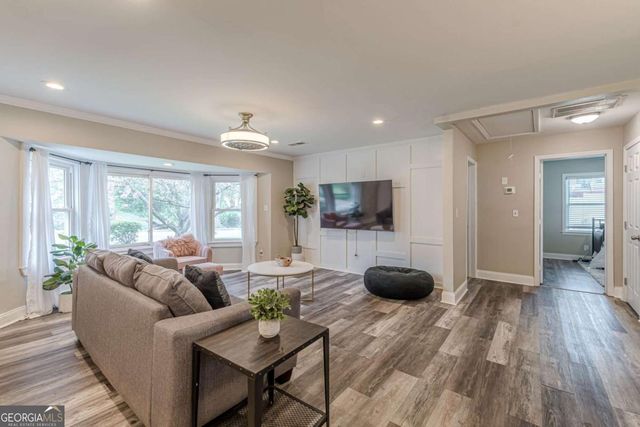 3182 Lake Avenue, Hapeville, GA 30354