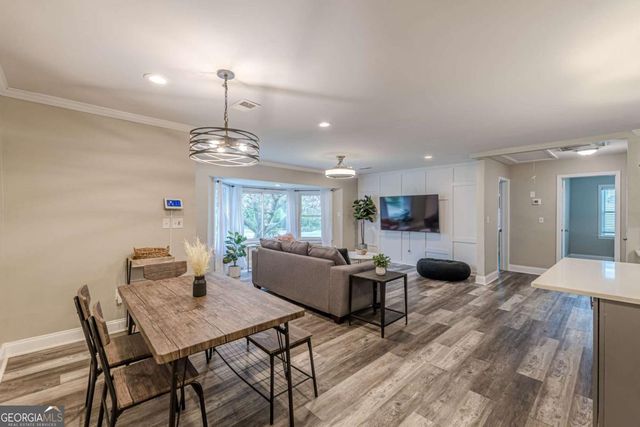 3182 Lake Avenue, Hapeville, GA 30354