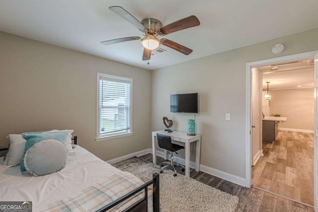 3182 Lake Avenue, Hapeville, GA 30354