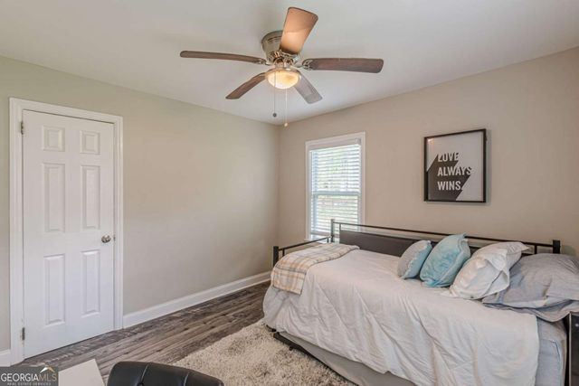 3182 Lake Avenue, Hapeville, GA 30354