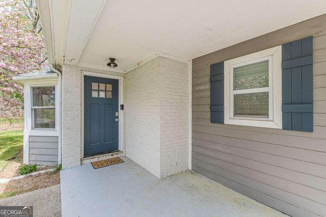 3182 Lake Avenue, Hapeville, GA 30354