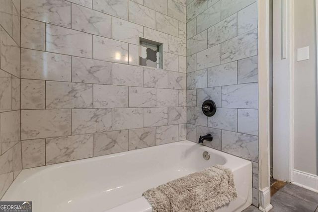 3182 Lake Avenue, Hapeville, GA 30354