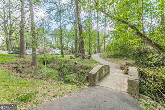 3182 Lake Avenue, Hapeville, GA 30354