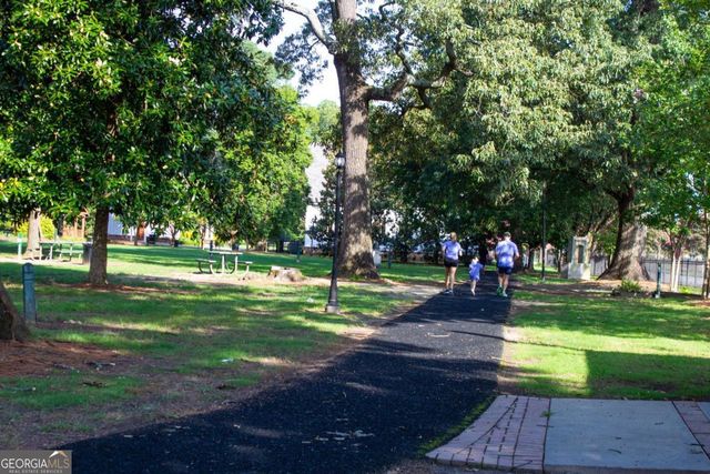 3182 Lake Avenue, Hapeville, GA 30354