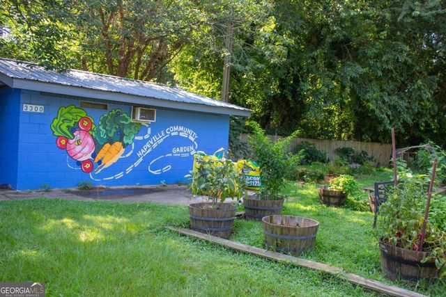 3182 Lake Avenue, Hapeville, GA 30354