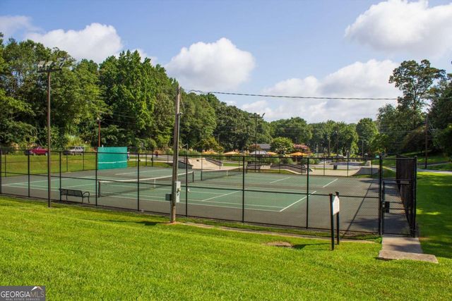 3182 Lake Avenue, Hapeville, GA 30354