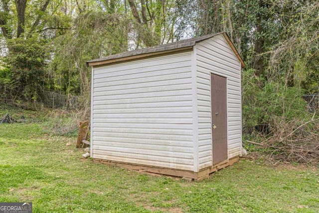 3182 Lake Avenue, Hapeville, GA 30354