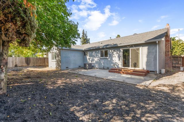 204 Arbor Crest Way, Sacramento, CA 95838