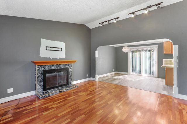 204 Arbor Crest Way, Sacramento, CA 95838