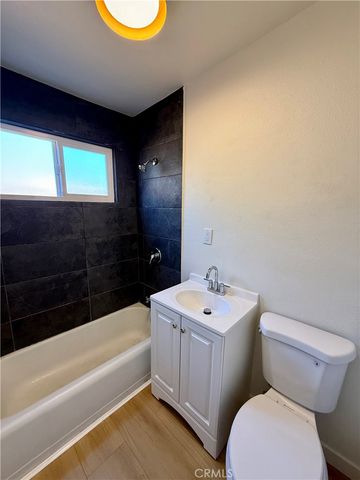 4953 E San Carlos, Compton, CA 90221