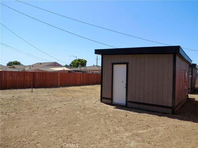 4953 E San Carlos, Compton, CA 90221