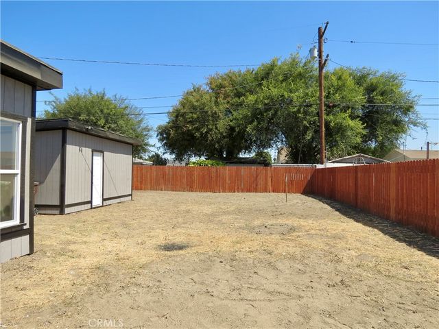 4953 E San Carlos, Compton, CA 90221