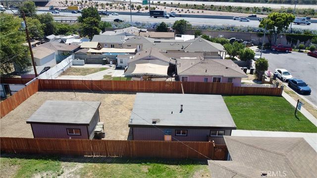 4953 E San Carlos, Compton, CA 90221