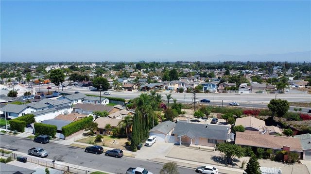 4953 E San Carlos, Compton, CA 90221
