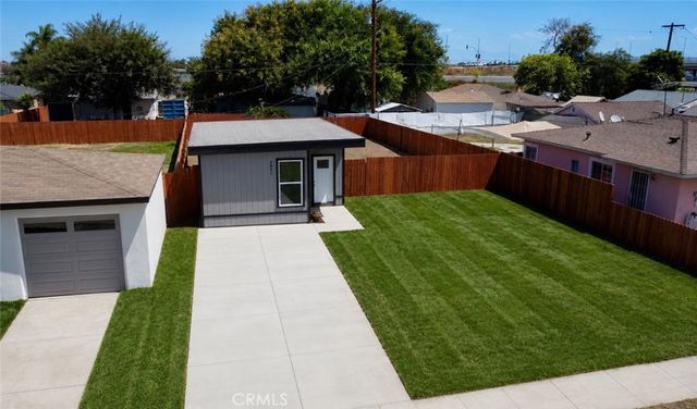 4953 E San Carlos, Compton, CA 90221