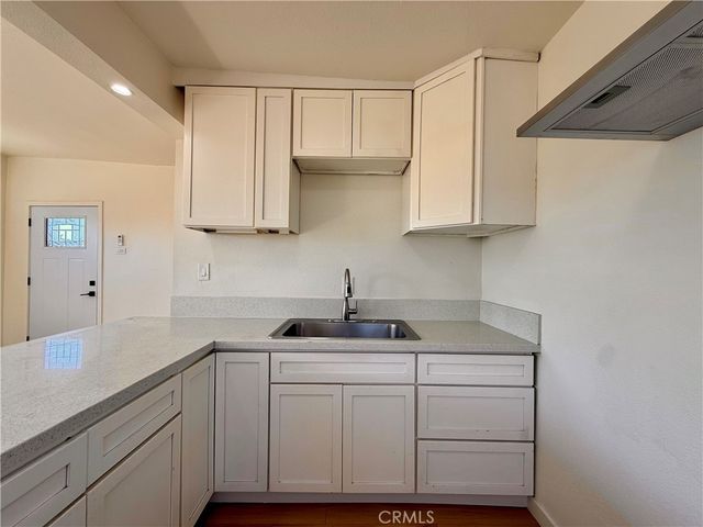 4953 E San Carlos, Compton, CA 90221