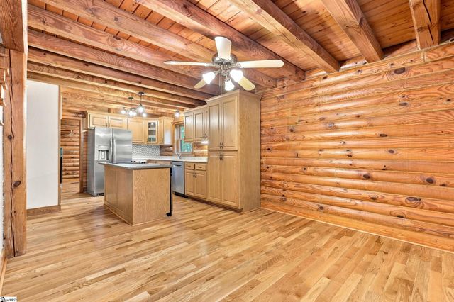 87 Robertson Road, Travelers Rest, SC 29690