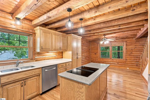 87 Robertson Road, Travelers Rest, SC 29690