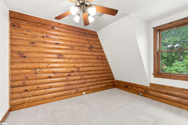 87 Robertson Road, Travelers Rest, SC 29690