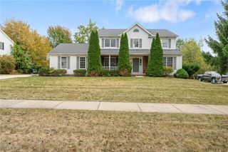 859 Brookfield Drive, Aurora, OH 44202