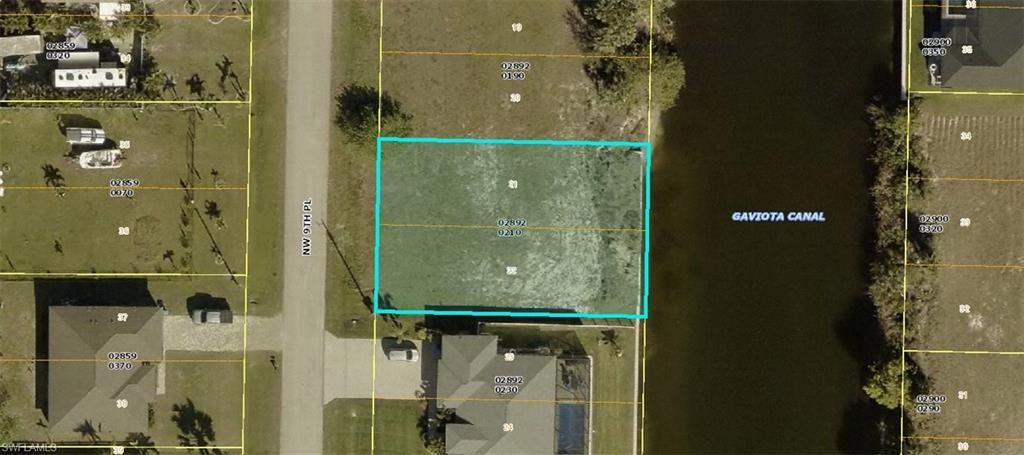 Image 2 of property listing at 931 NW 9th PL, Cape Coral, FL 33993