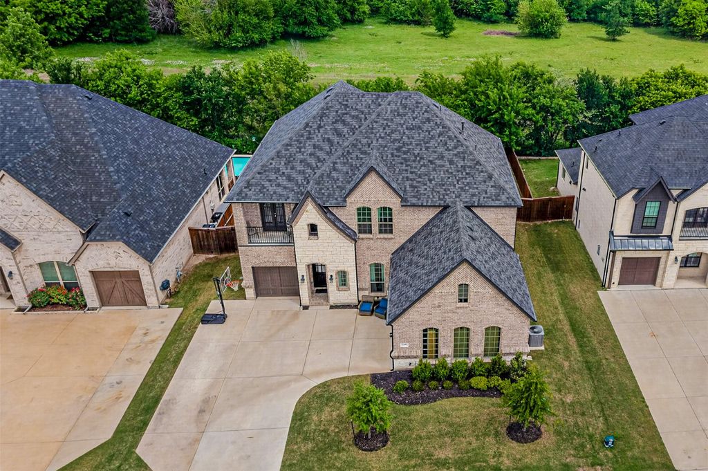 620 Singing Water Drive, Rockwall, TX 75087