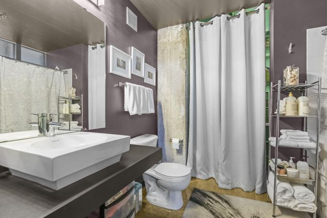 350 Saint Peter Street 512, Saint Paul, MN 55102