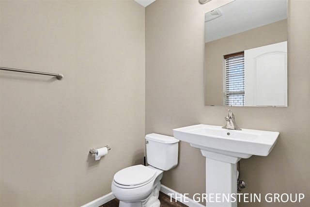 72597 Faye Court, South Haven, MI 49090