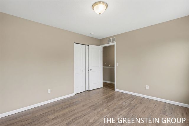 72597 Faye Court, South Haven, MI 49090