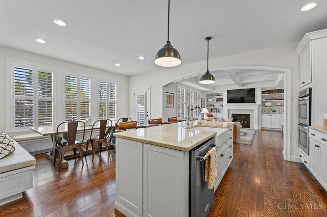 8559 Kenwood Road, Sycamore Twp, OH 45236