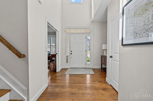 8559 Kenwood Road, Sycamore Twp, OH 45236