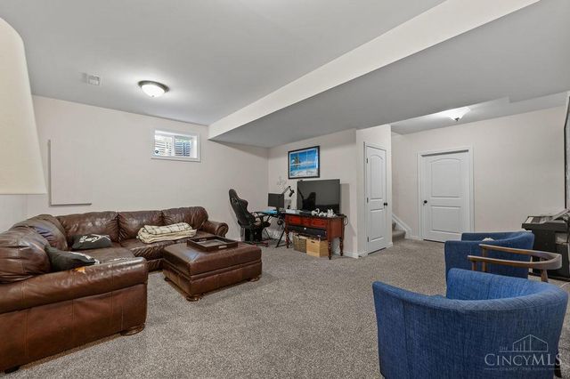 8559 Kenwood Road, Sycamore Twp, OH 45236