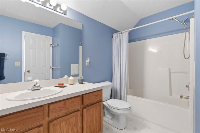 1990 Boxwood Trail, Painesville Twp, OH 44077