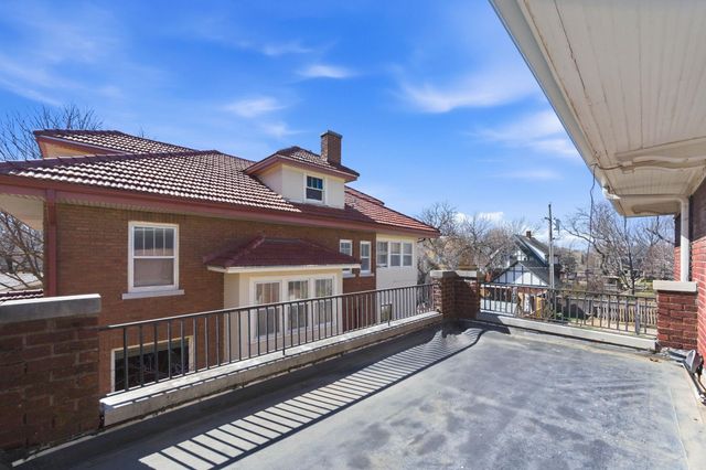 145 N Belmont Ave, Wichita, KS 67208